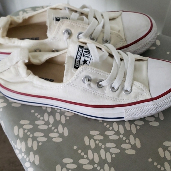 Converse White Canvas Sneakers Classic Style - Picture 5 of 6
